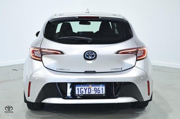 2019 Toyota Corolla Ascent Sport in Silver