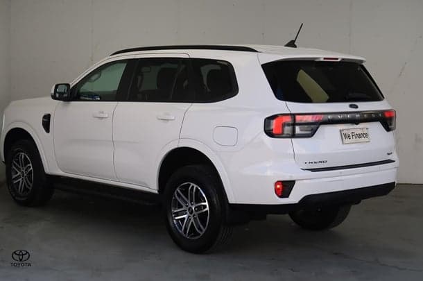 2023 Ford Everest Trend in White