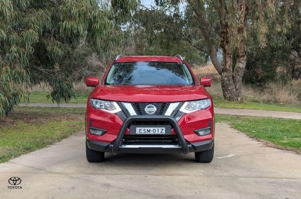 2021 Nissan X-TRAIL ST-L in Red