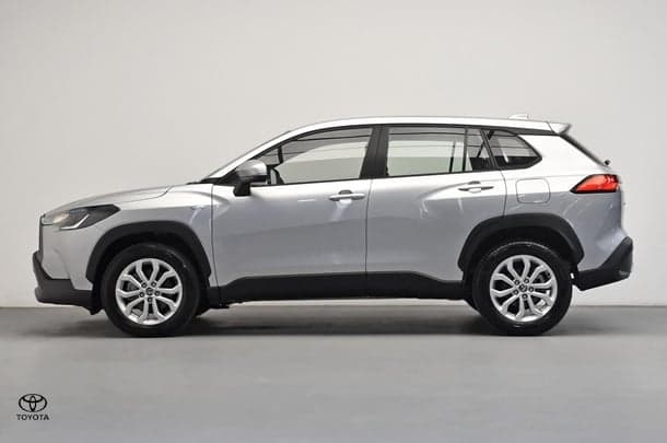 2025 Toyota Corolla Cross GX in Silver