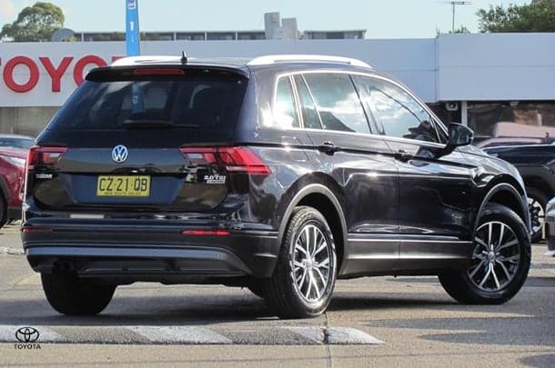 2016 Volkswagen Tiguan 132TSI Comfortline in Black
