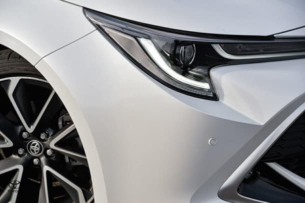 2020 Toyota Corolla ZR in White