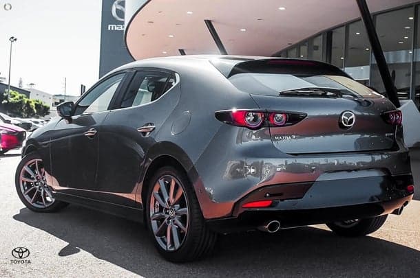 2025 Mazda 3 G20 Evolve in Grey