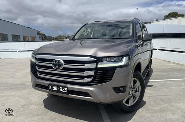 2022 Toyota Landcruiser VX in Bronze