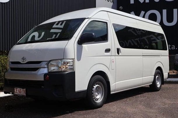 2014 Toyota Hiace Commuter in White