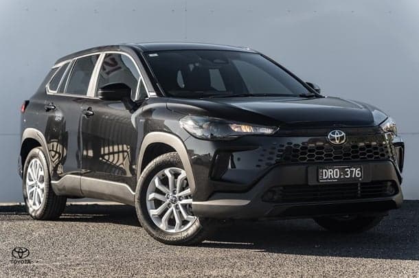 2025 Toyota Corolla Cross GX in Black