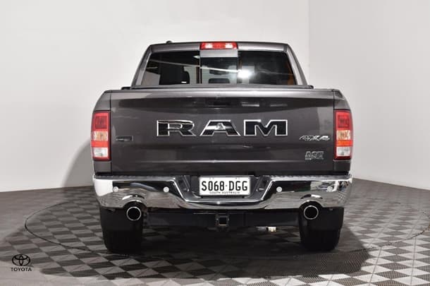2019 RAM 1500 Laramie in Granite Crystal