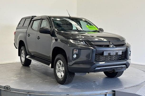 2021 Mitsubishi Triton GLX+ in Grey