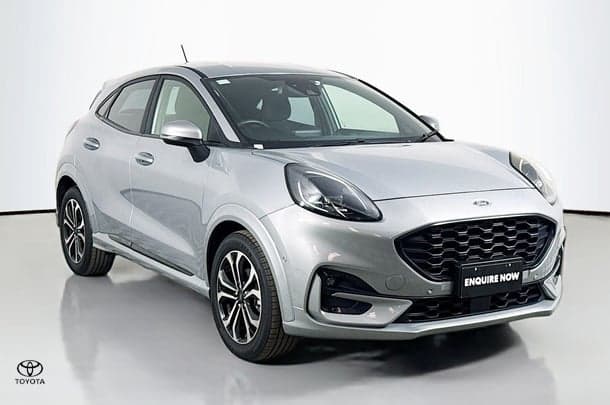 2020 Ford Puma ST-Line in Silver