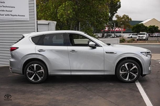 2023 Mazda CX-60 G40e Azami in Silver
