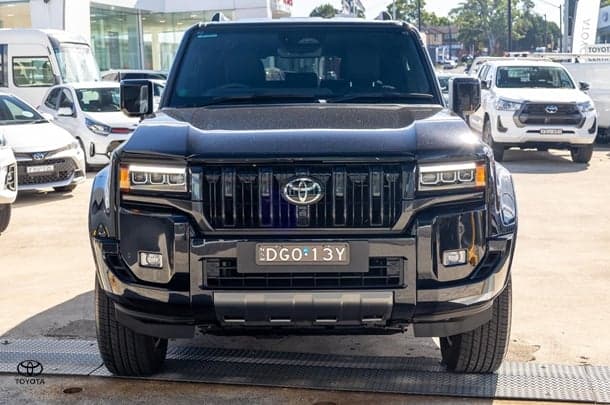 2024 Toyota Landcruiser Prado VX in Black
