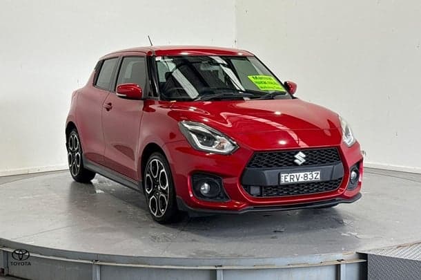2021 Suzuki Swift Sport in Red