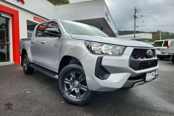 2025 Toyota Hilux SR in Silver