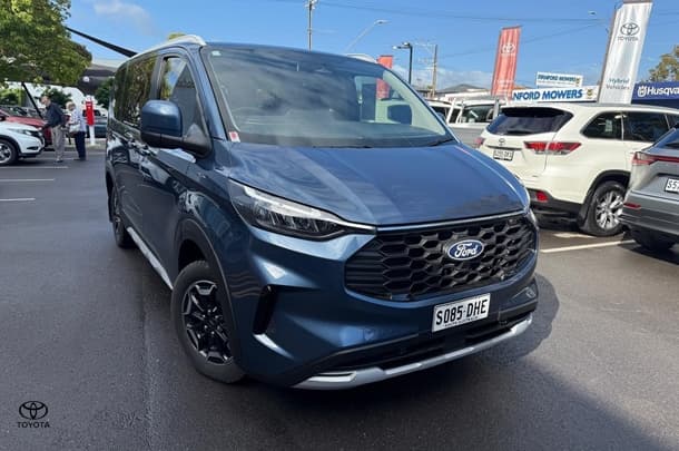 2024 Ford Tourneo Active in Blue