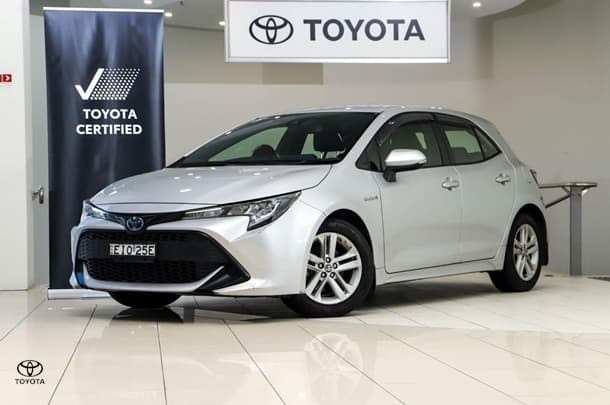 2020 Toyota Corolla Ascent Sport Hybrid in Silver