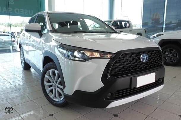 2024 Toyota Corolla Cross GX in White