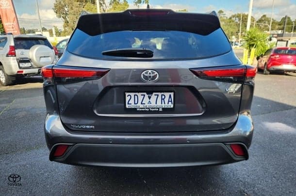 2025 Toyota Kluger GXL in Grey