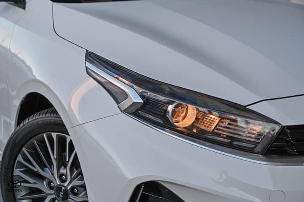2024 Kia Cerato Sport in White