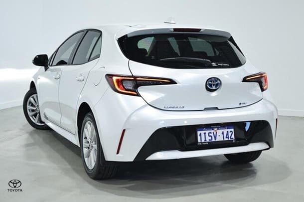 2025 Toyota Corolla Ascent Sport Hybrid in White