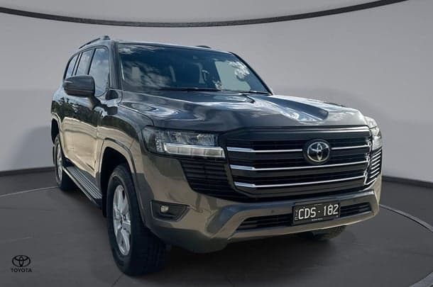 2022 Toyota Landcruiser GXL in Silver