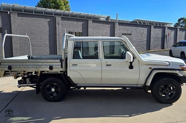2022 Toyota Landcruiser GXL in White
