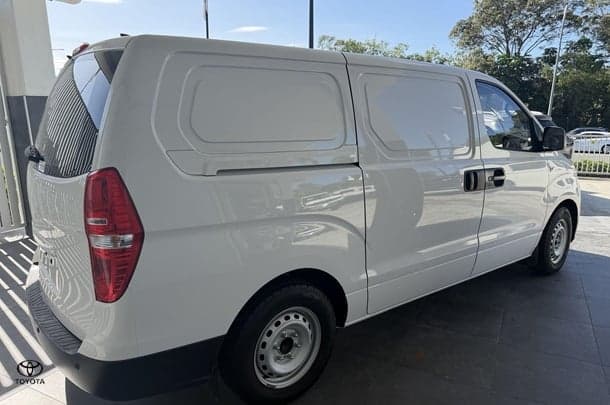2019 Hyundai iLoad Base in White