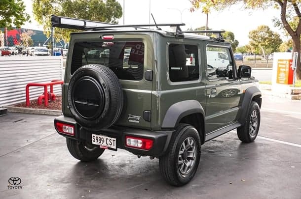 2022 Suzuki Jimny GLX in Green