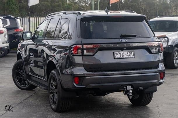 2024 Ford Everest Sport in Grey