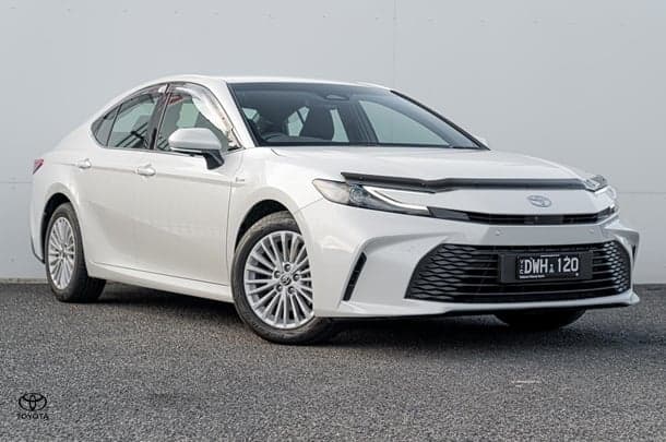 2025 Toyota Camry Ascent in White