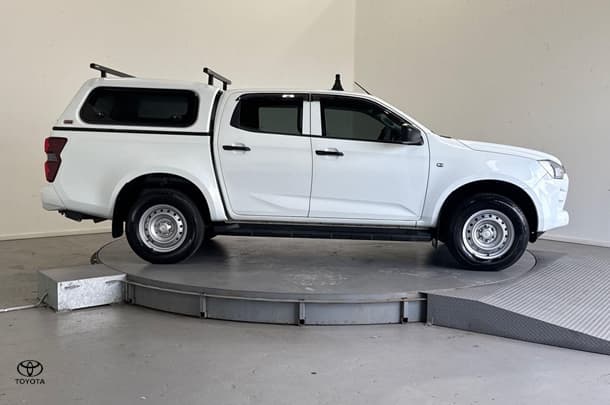 2022 Isuzu D-MAX SX High Ride in White