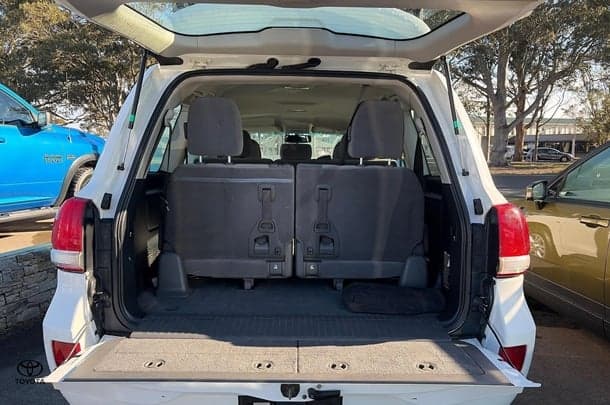 2007 Toyota Landcruiser GXL in White