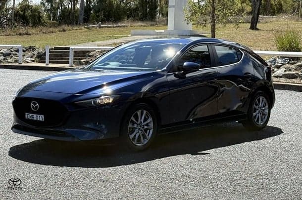 2020 Mazda 3 G20 Pure in Blue