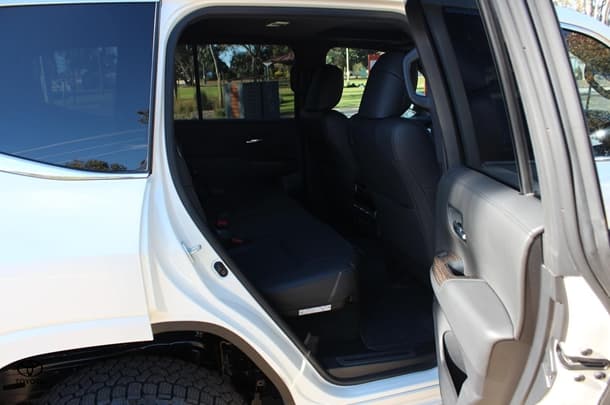 2022 Toyota Landcruiser VX in White