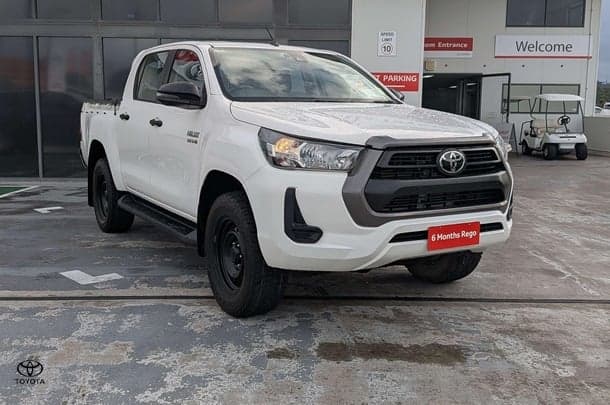 2020 Toyota Hilux SR in White