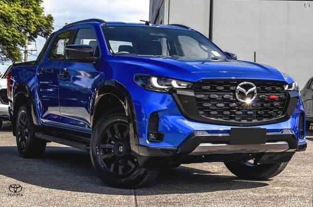 2025 Mazda BT-50 SP in Blue