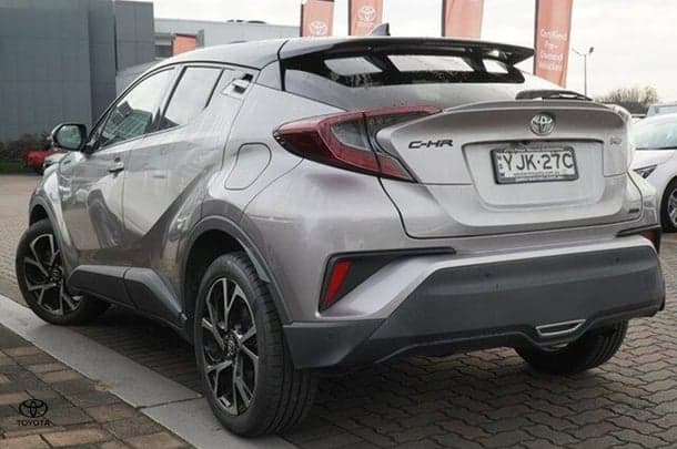 2019 Toyota C-HR Base in Grey