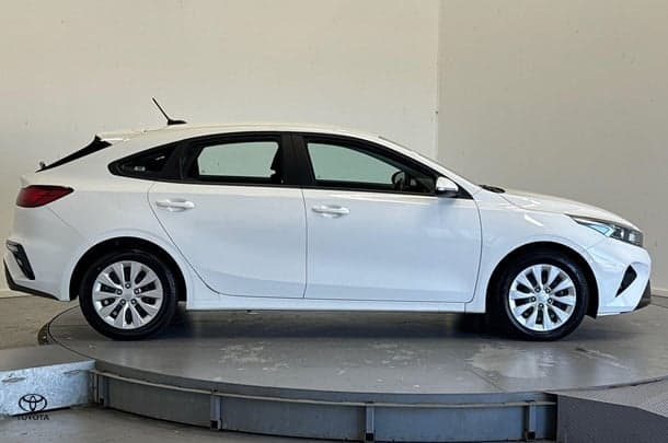 2024 Kia Cerato S in White