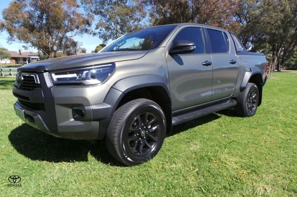 2022 Toyota Hilux Rogue in Bronze
