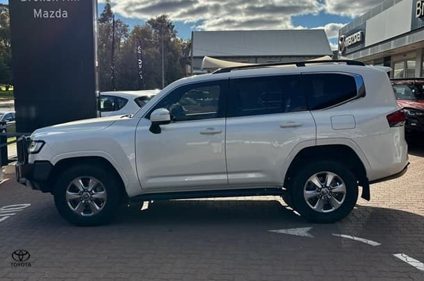 2021 Toyota Landcruiser VX in Other