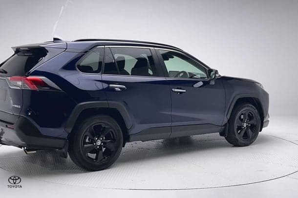 2020 Toyota RAV4 Cruiser 2WD in Blue