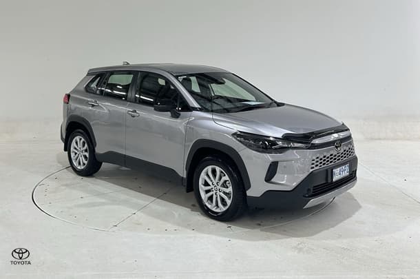 2025 Toyota Corolla Cross GX in Silver