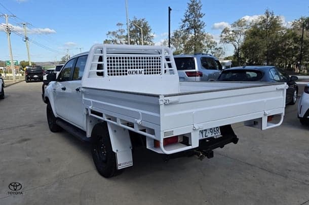 2019 Toyota Hilux SR in White