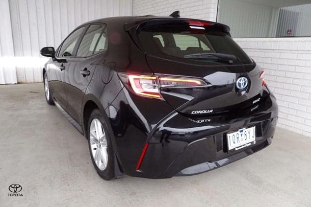 2018 Toyota Corolla Ascent Sport in Black
