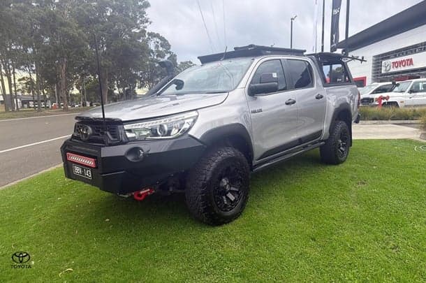 2019 Toyota Hilux Rugged X in Silver