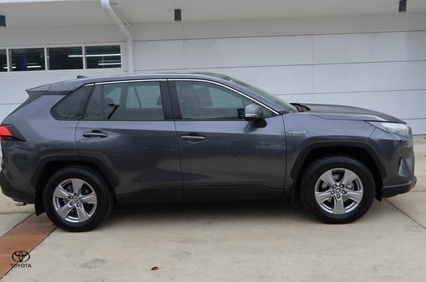 2021 Toyota RAV4 GX in Grey