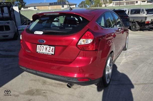 2012 Ford Focus Titanium in Grey
