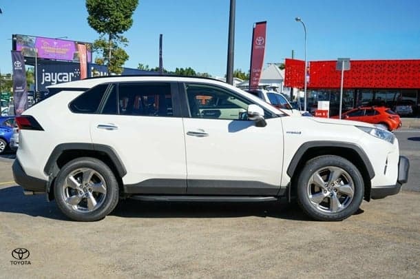 2020 Toyota RAV4 Cruiser-AWD in White