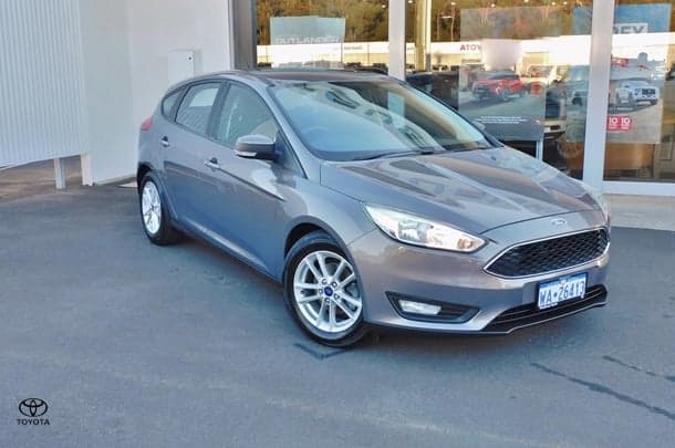 2016 Ford Focus Trend in Grey