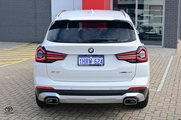 2022 BMW X3 sDrive20i in White
