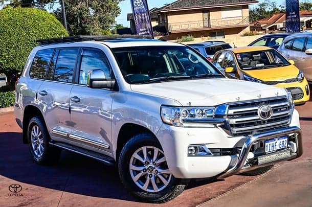 2016 Toyota Landcruiser Sahara in White